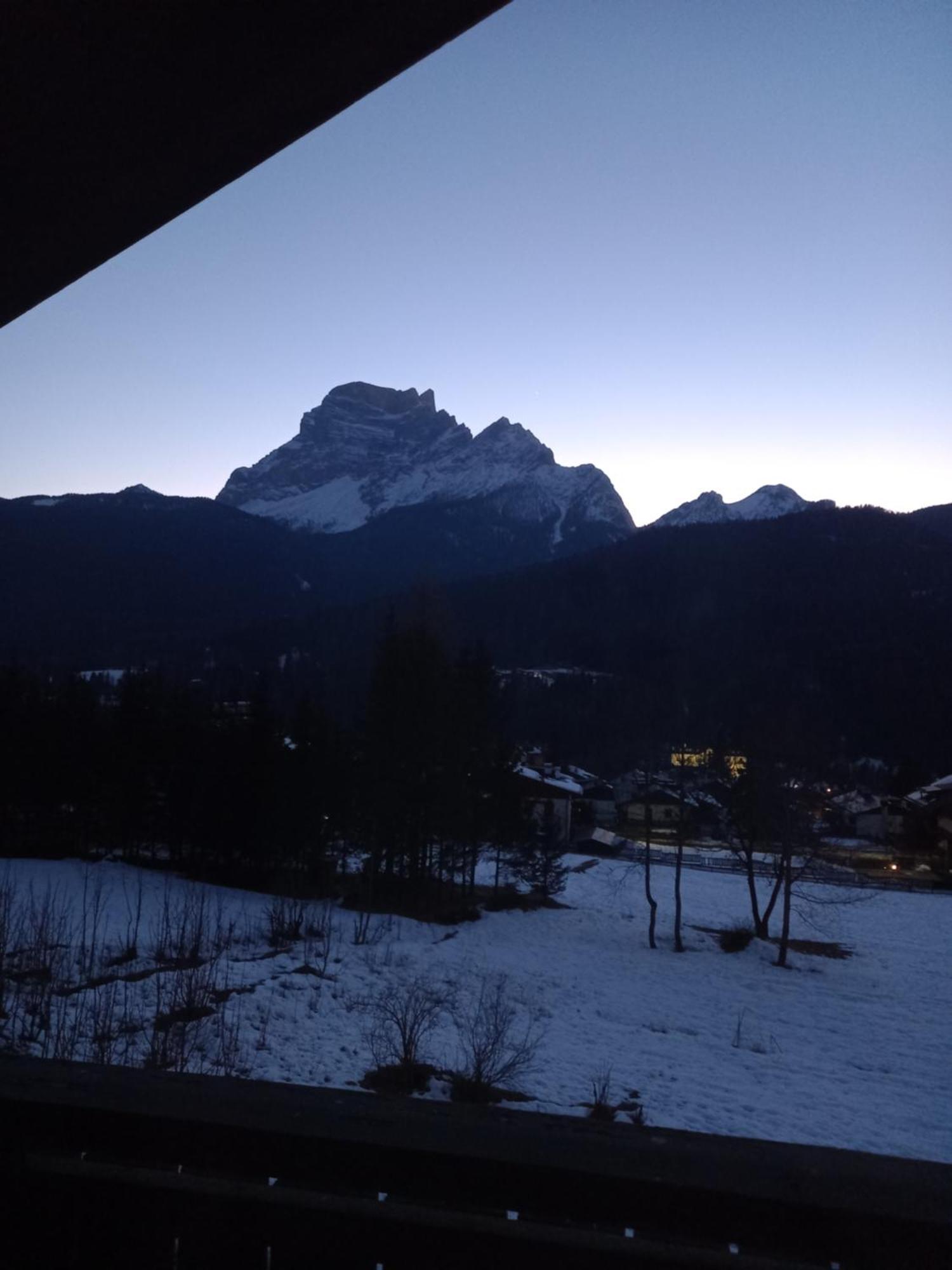 Deliziosa Mansarda Con Vista Dolomiti Lägenhet San Vito di Cadore Exteriör bild